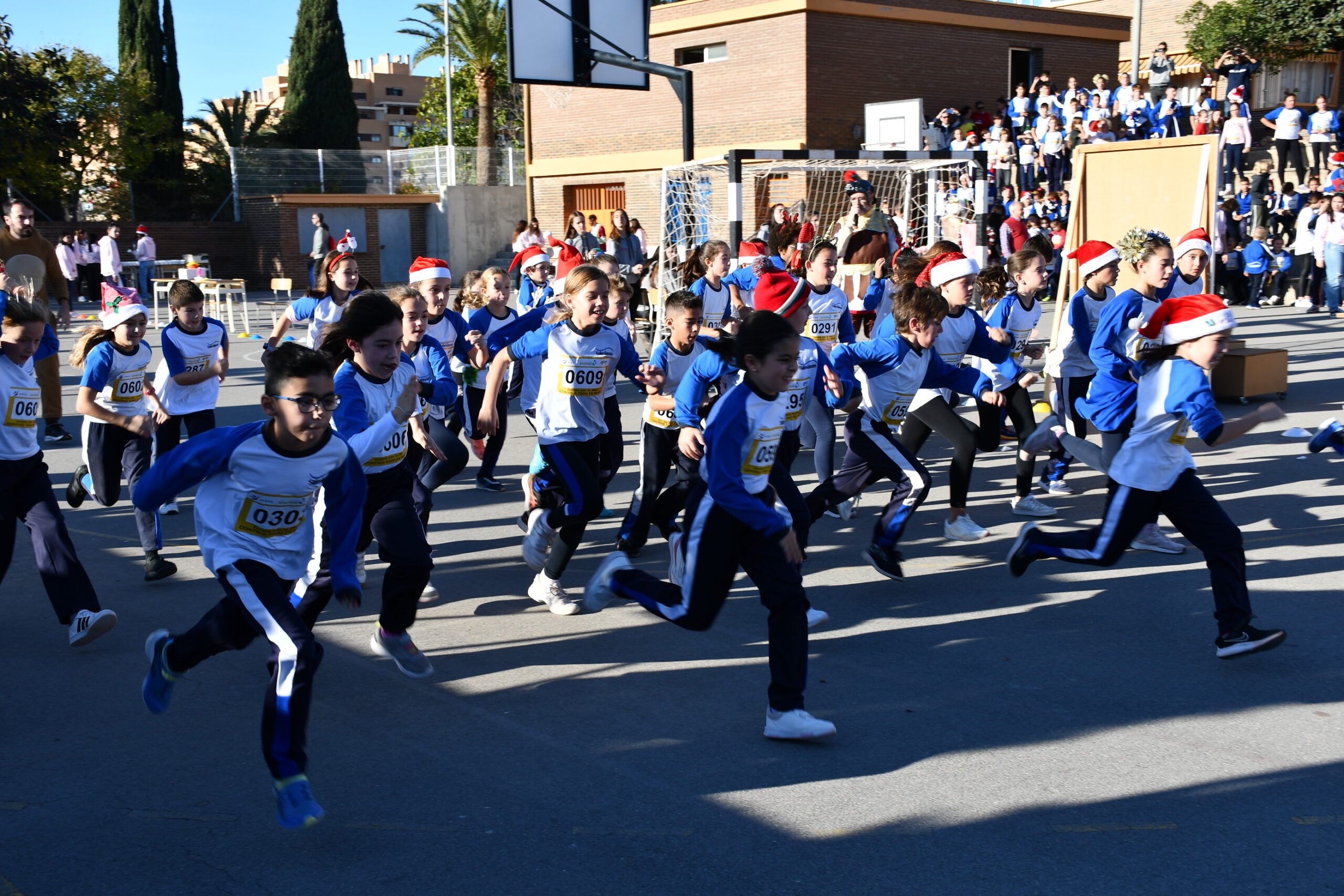 Alumnos de 4º de Primaria. Cross Solidario 2022